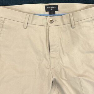 Dockers Slim Fit Signature Khaki Men's pant 30 x 32
